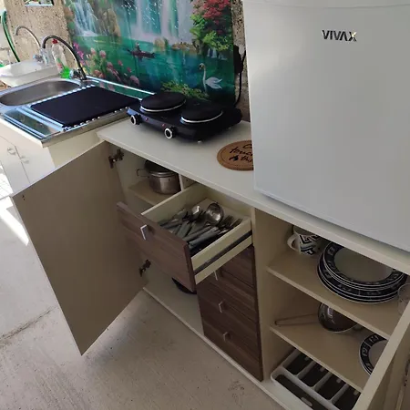 Camper With Private Toilet And Kitchen 3 Appartement